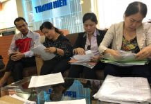 Khách hàng của Công ty Đại Việt kéo đến Báo Thanh Niên tố cáo chủ đầu tư này lừa đảo SƠN SƠN