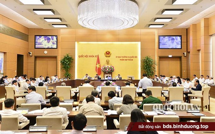 Ủy ban Thường vụ Quốc hội đã biểu quyết thông qua thành phố Đồng Xoài thuộc tỉnh Bình Phước.