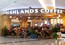 Cha để thương hiệu Highlands Coffee là ai ?