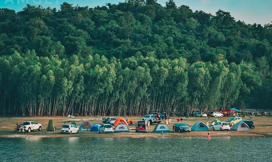 Hoạt động cắm trại, trải nghiệm tại hồ Dầu Tiếng