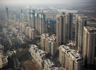 6 ngân hàng lớn tại Trung Quốc đồng loạt bơm tiền hỗ trợ doanh nghiệp bất động sản. Ảnh: Bloomberg.