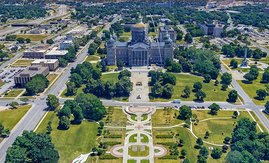 Iowa State Capitol in Des Moines