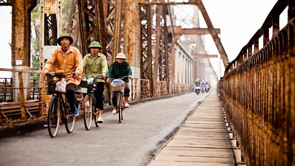 Hình ảnh cầu Long Biên (Actual image of Long Bien Bridge) - 4