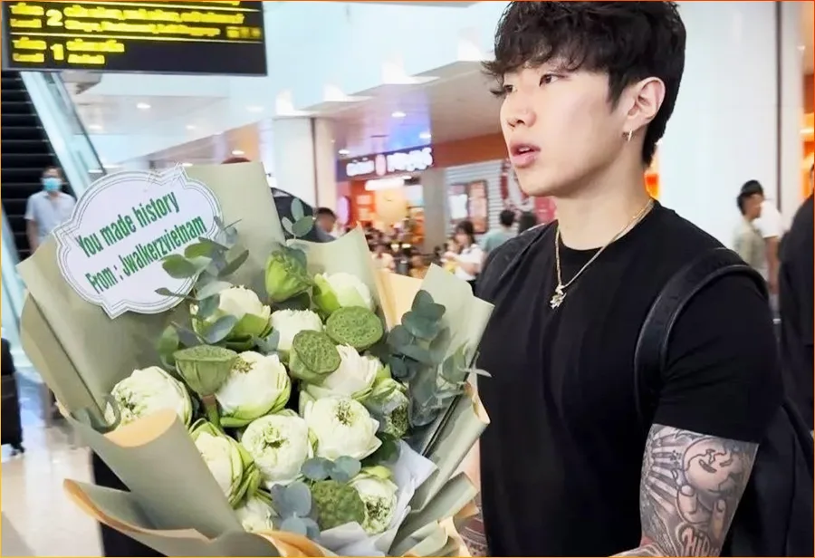 Jay Park trong đoàn kinh tế tham gia chuyến thăm Việt Nam của Tổng thống Yoon Suk Yeol