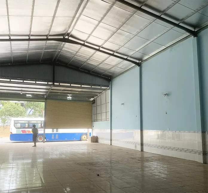 Cho thuê kho, xưởng diện tích 300m2 tại Mỹ Phước 3, TP Bến Cát