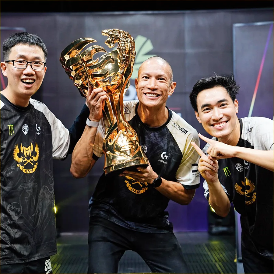 Anh là CEO của GAM và một trong những nhân vật nổi tiếng trong cộng đồng eSports Việt Nam