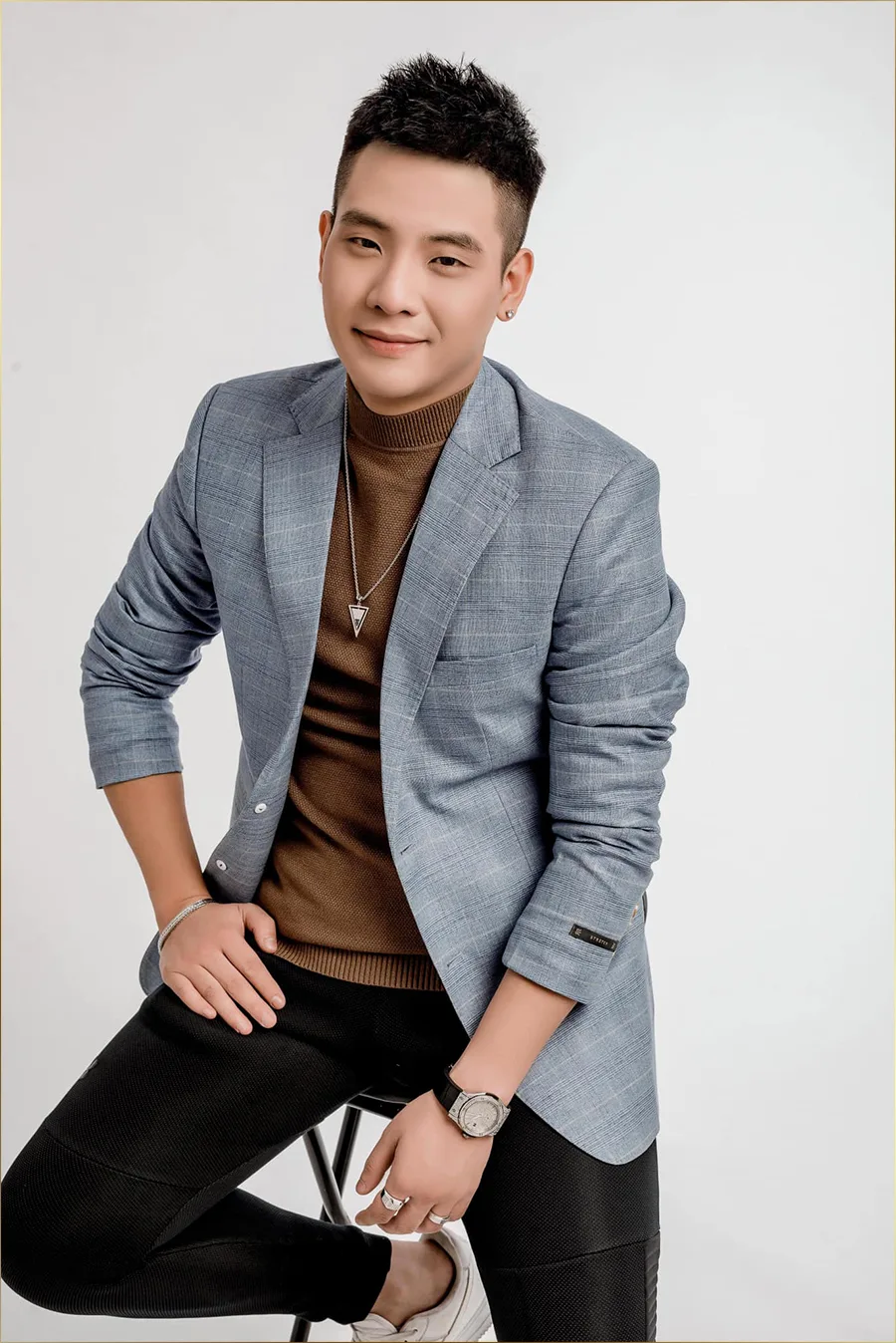 Anh giành giải thưởng MAMA 2021 ở hạng mục "Best Asian Artist"