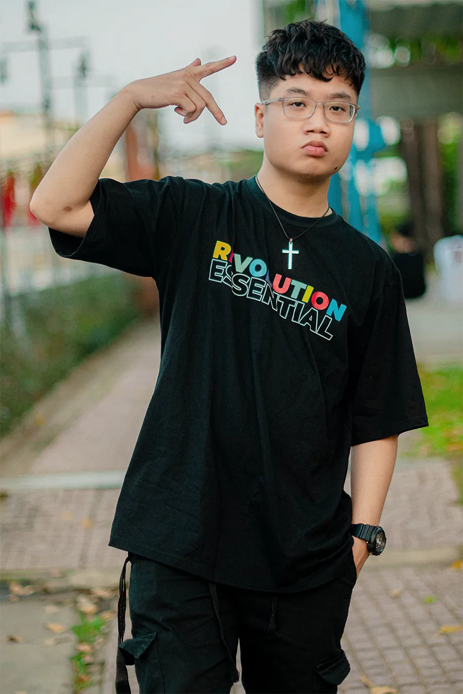 Rapper Lower tên thật là Nguyễn Hữu Hưng