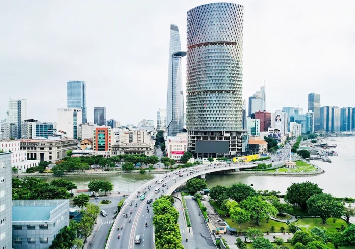 Bất động sản 2025: Nguồn cung tăng 50%, giá nhà vẫn tăng cao